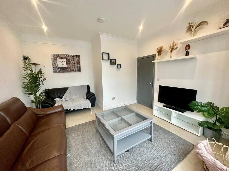 5 Bedroom House Se6 Londra Exterior foto