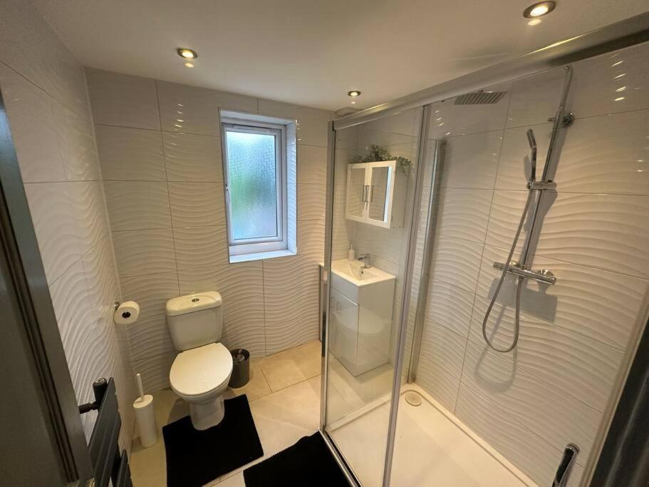 5 Bedroom House Se6 Londra Exterior foto